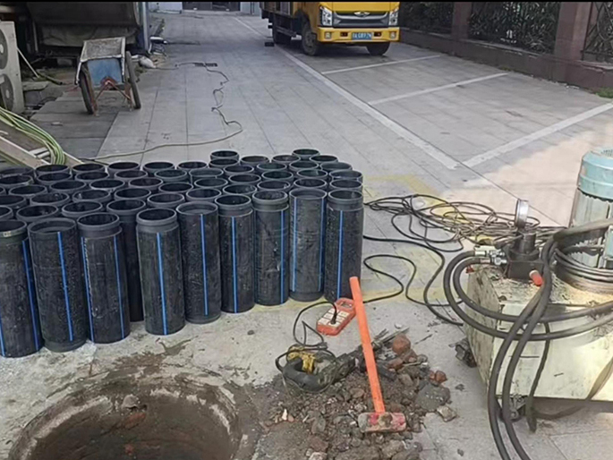 电白PE置换管厂家 DN315置换管 非开挖管短管置换